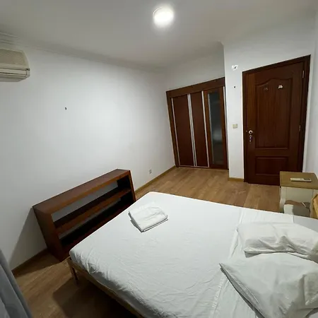 Vendégház Oriente Station Airport